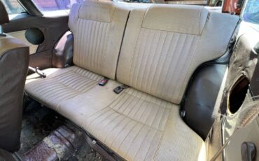 Toyota-corolla-1981-custom-7