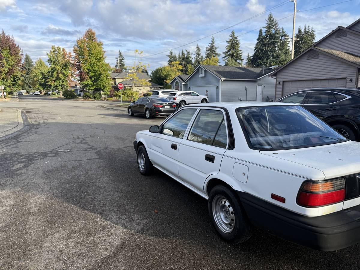 Toyota-corolla-1992-1