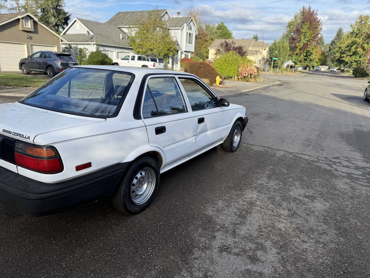 Toyota-corolla-1992-2