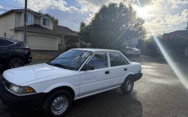 Toyota-corolla-1992