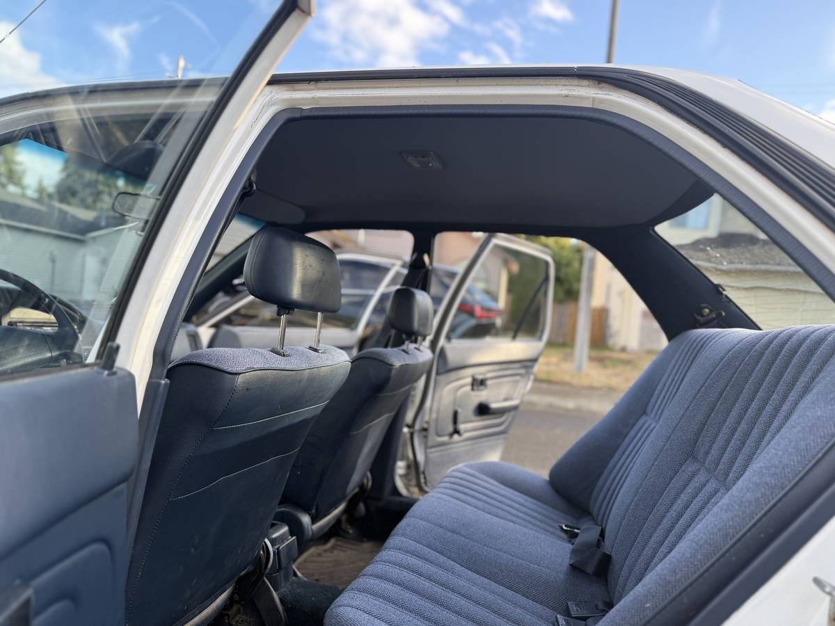 Toyota-corolla-1992-7