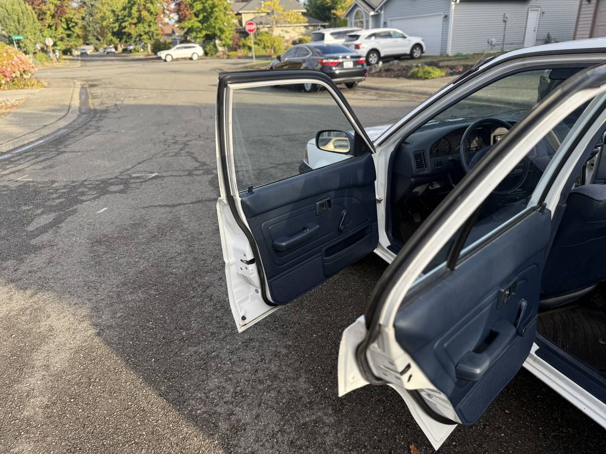 Toyota-corolla-1992-9