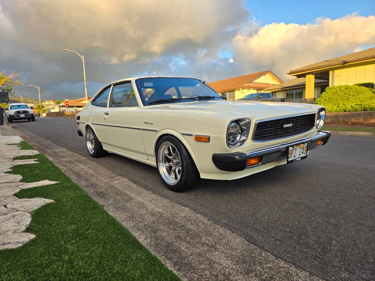Toyota-corolla-sport-coupe-1977-1