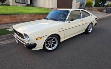 Toyota-corolla-sport-coupe-1977-15