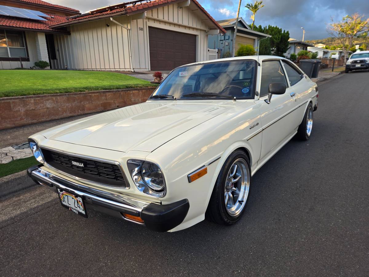 Toyota-corolla-sport-coupe-1977-2