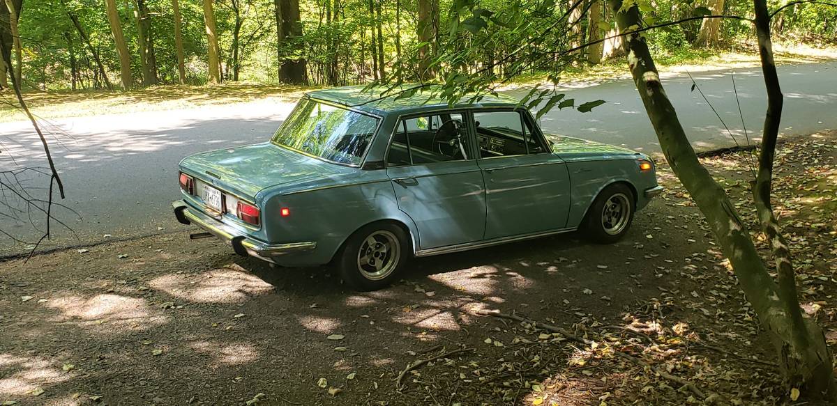 Toyota-corona-1968-blue-13