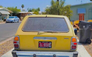 Toyota-corona-1977-2
