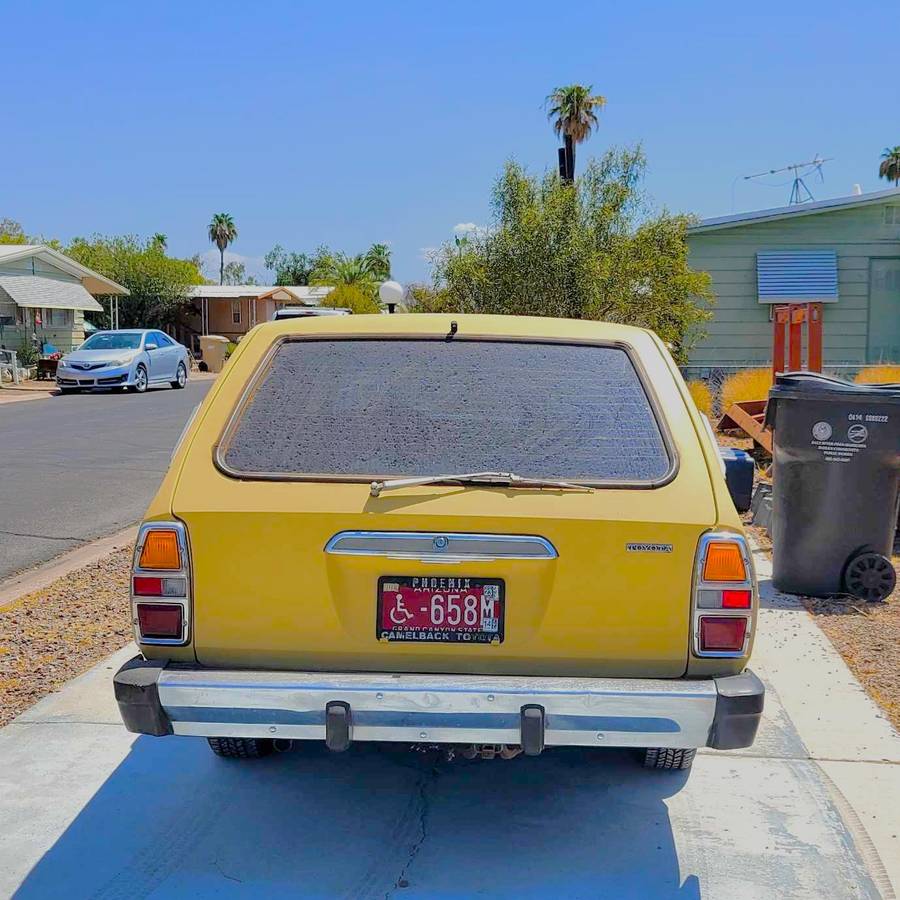 Toyota-corona-1977-2
