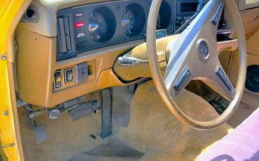 Toyota-corona-1977-7