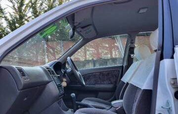 Toyota-corona-1995-white-5