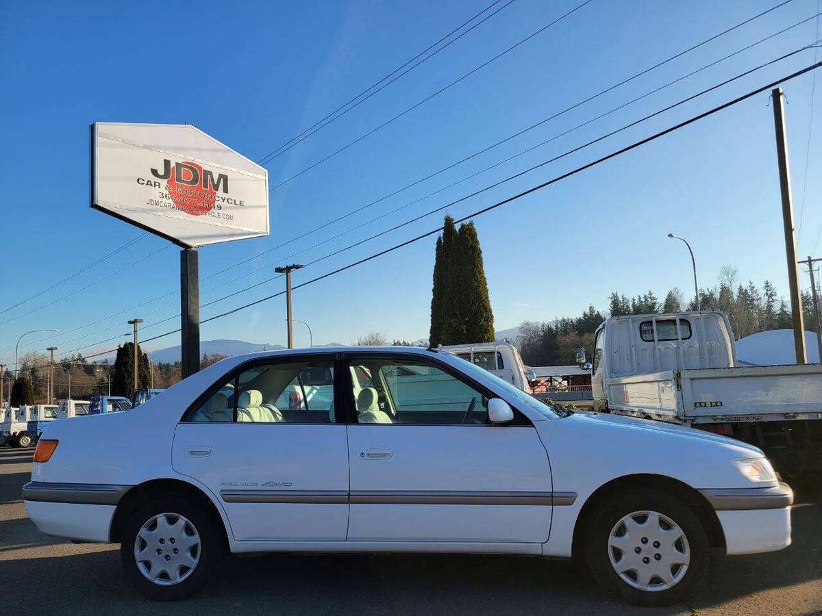 Toyota-corona-1995-white