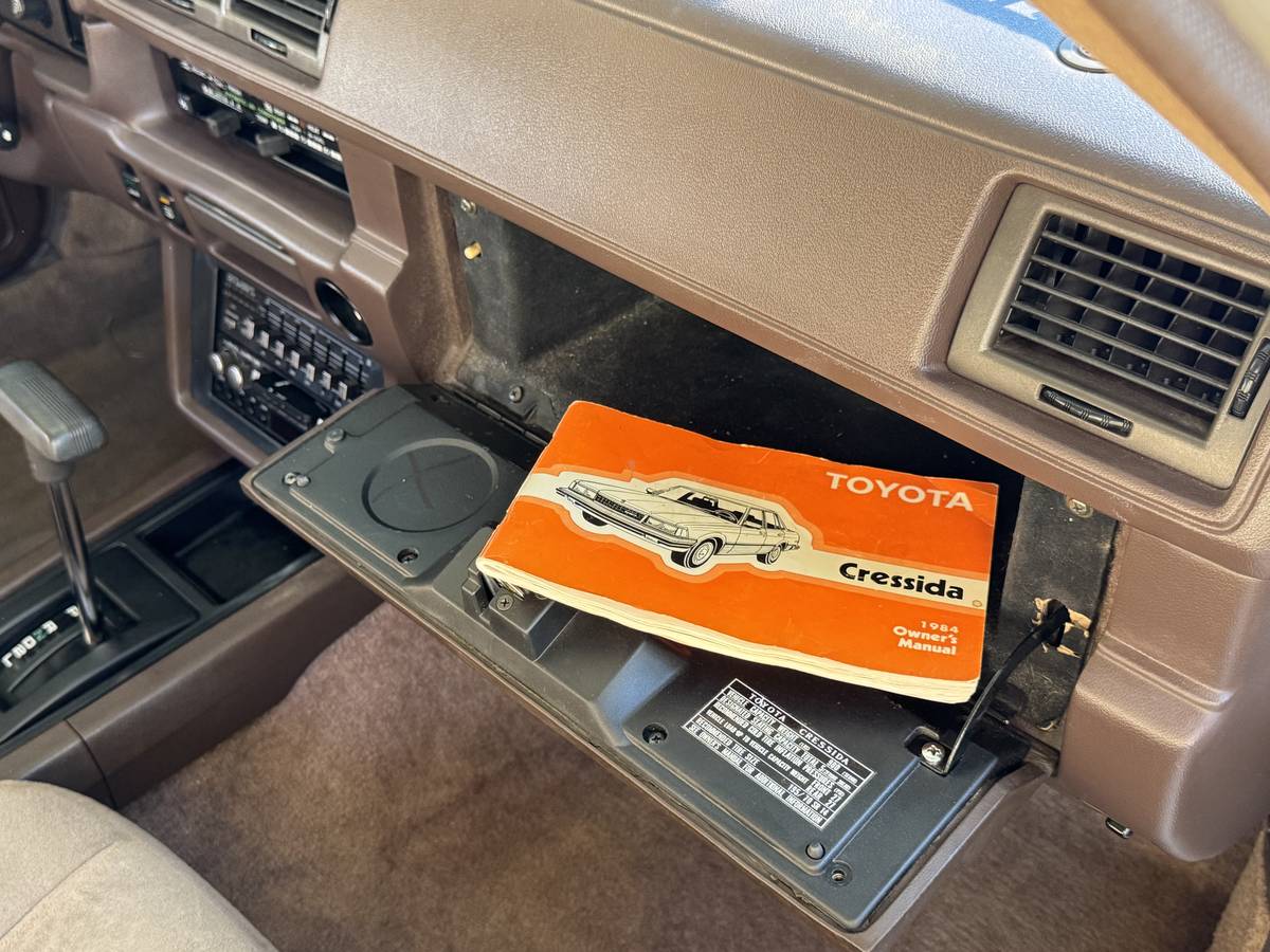 Toyota-cressida-1984-13