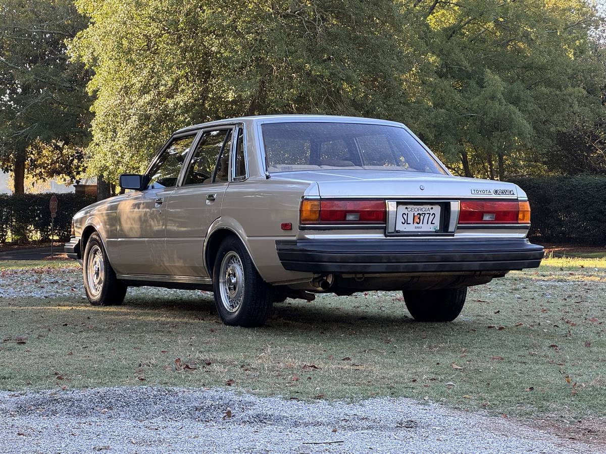 Toyota-cressida-1984-18