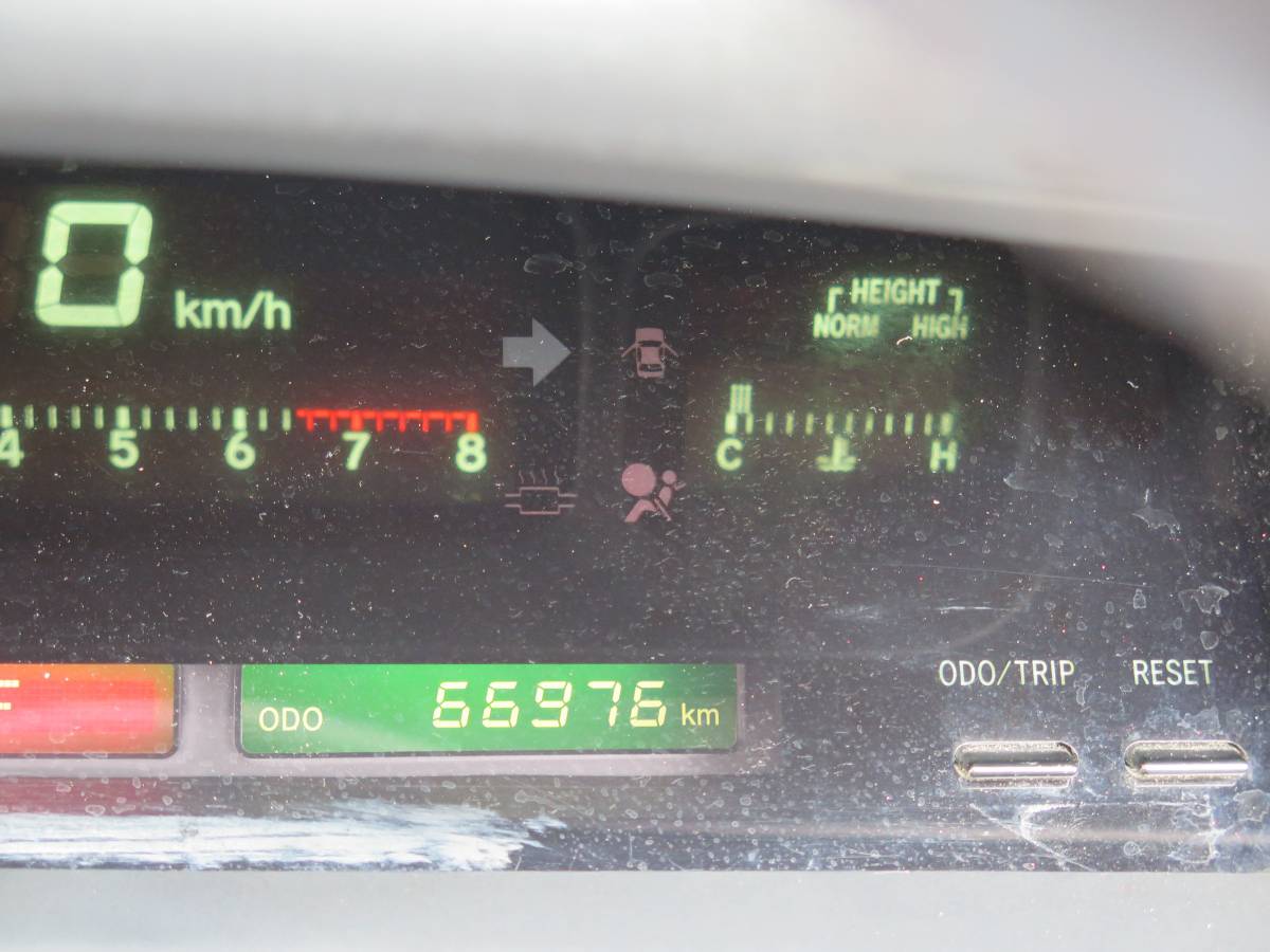 Toyota-crown-majesta-1992-black-19
