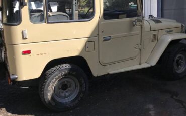Toyota-diesel-1981-9