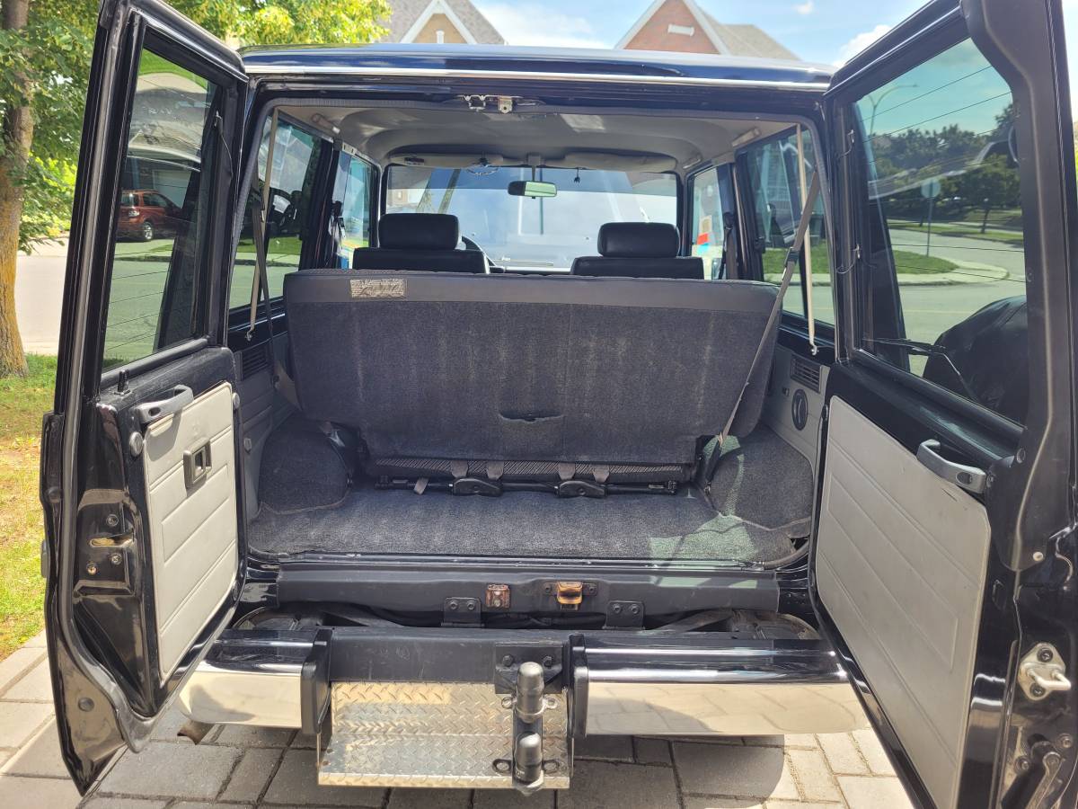 Toyota-diesel-1985-black-24