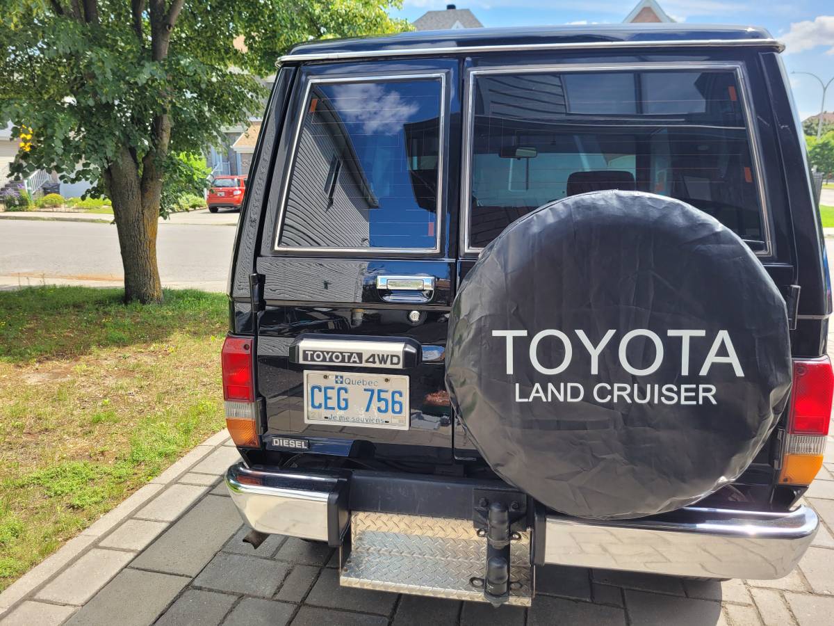 Toyota-diesel-1985-black-41