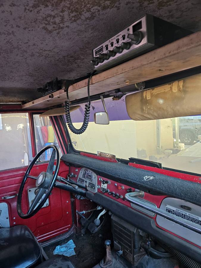 Toyota-fj-cruiser-1970-1