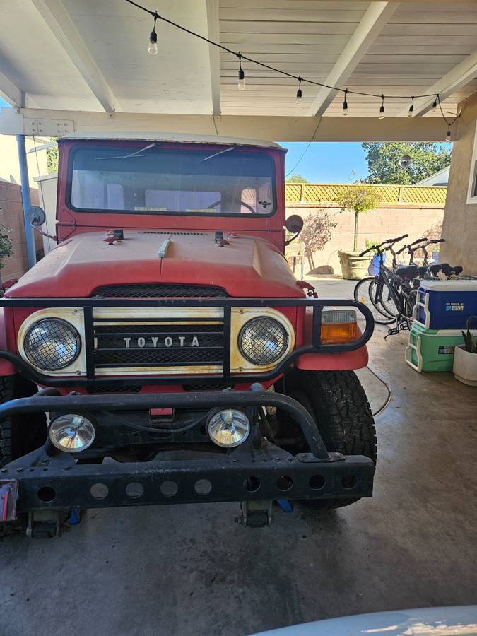 Toyota-fj-cruiser-1970-3