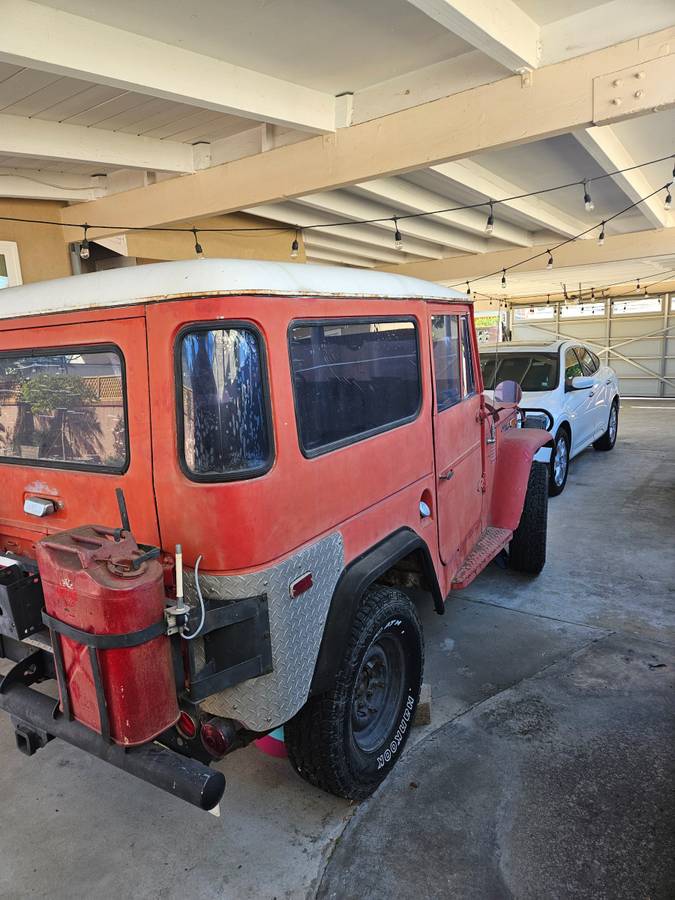 Toyota-fj-cruiser-1970-5
