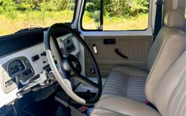 Toyota-fj-cruiser-4wd-1978-white