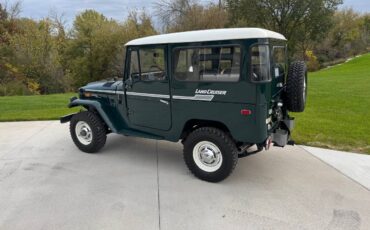 Toyota-fj40-1972-green-2