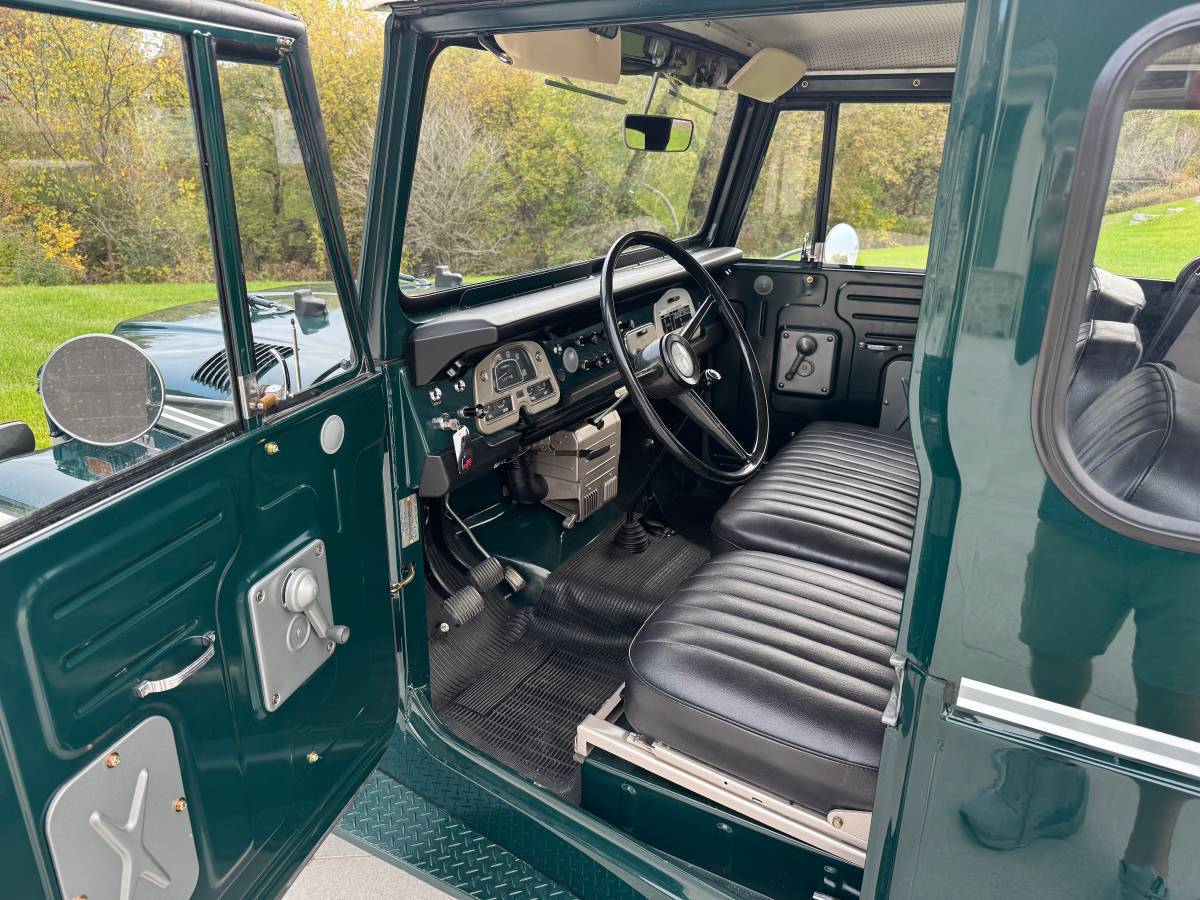 Toyota-fj40-1972-green-3