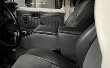 Toyota-fj40-1977-white-17