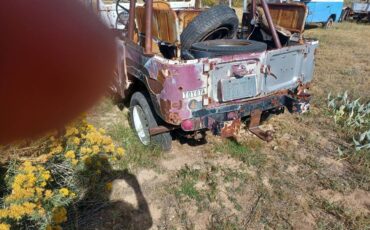 Toyota-fj40-land-cruiser-1970-grey-12