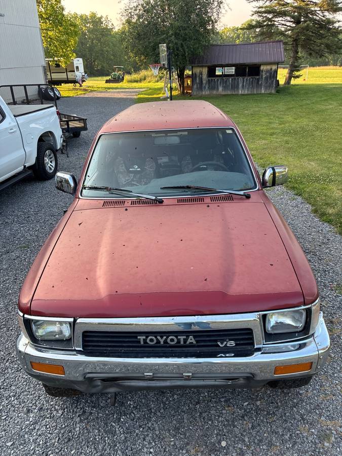 Toyota-fourrunner-1991-red-2