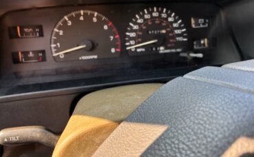 Toyota-fourrunner-1991-red-3