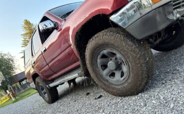 Toyota-fourrunner-1991-red