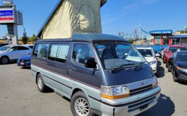 Toyota-hiace-van-diesel-1990-blue