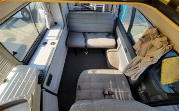Toyota-hiace-van-diesel-1990-blue-6