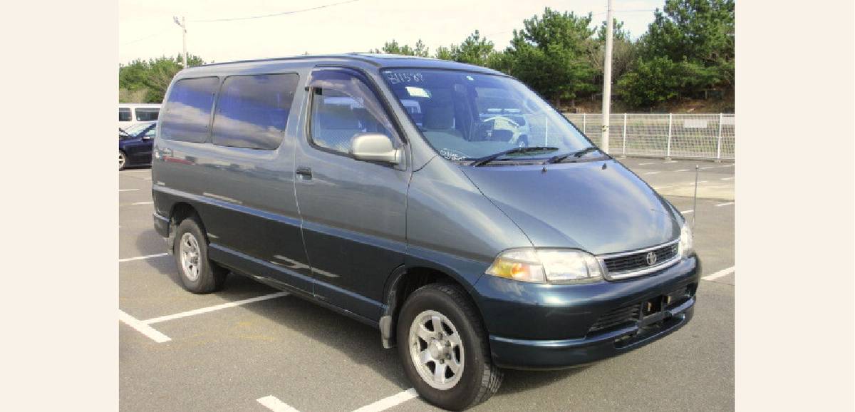 Toyota-hiace-van-diesel-1995-3