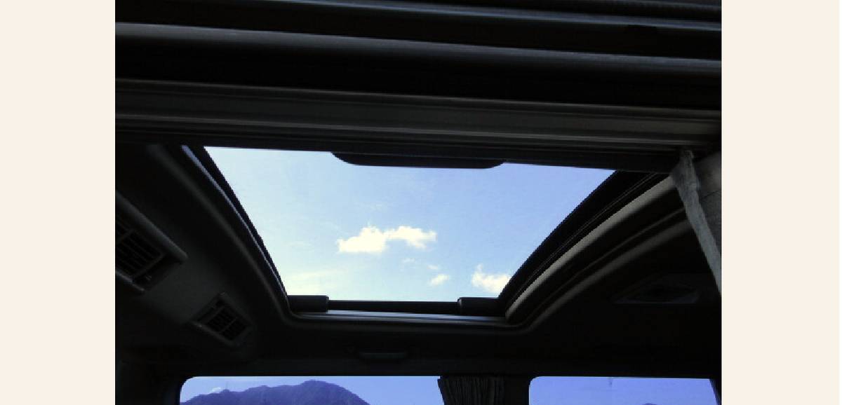 Toyota-hiace-van-diesel-1995-4