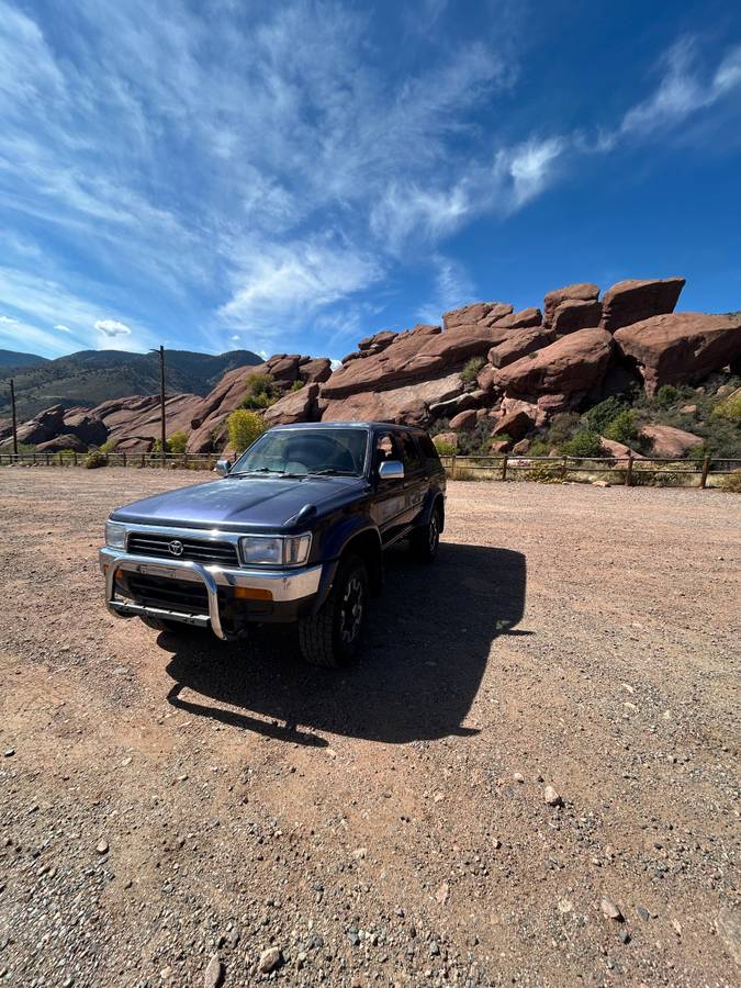 Toyota-hilux-surf-diesel-1994-blue-1
