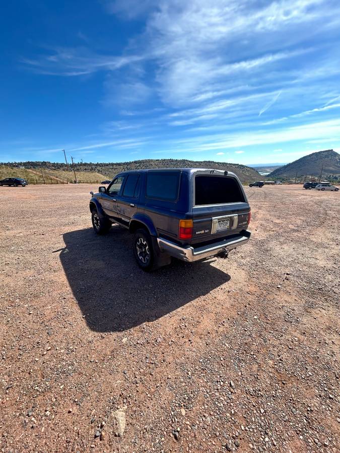 Toyota-hilux-surf-diesel-1994-blue-5