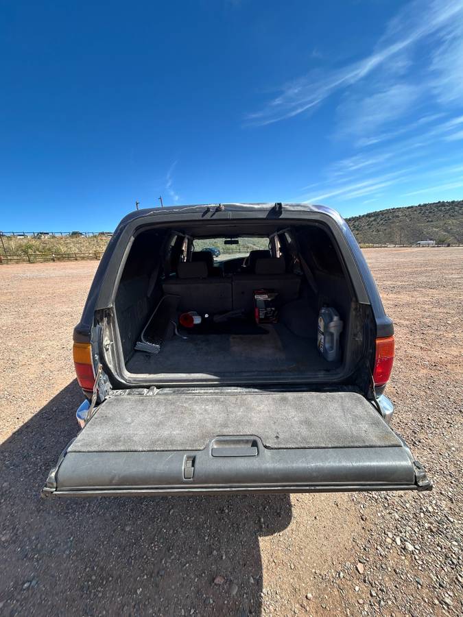 Toyota-hilux-surf-diesel-1994-blue-7