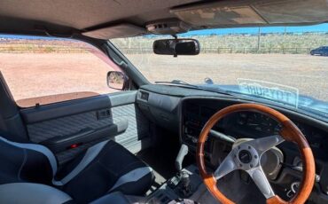 Toyota-hilux-surf-diesel-1994-blue-9