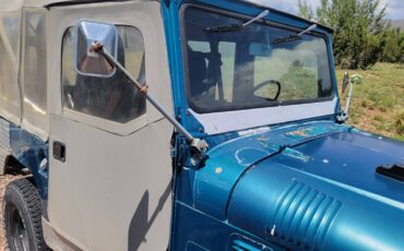 Toyota-land-cruiser-1969-blue-4