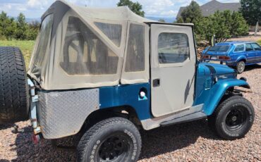 Toyota-land-cruiser-1969-blue-5