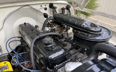 Toyota-land-cruiser-1973-white-10