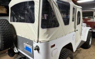 Toyota-land-cruiser-1977-15
