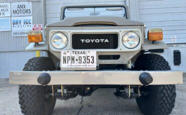 Toyota-land-cruiser-1980-6