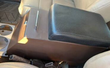 Toyota-land-cruiser-1981-11