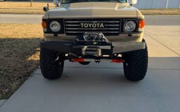 Toyota-land-cruiser-1981-4
