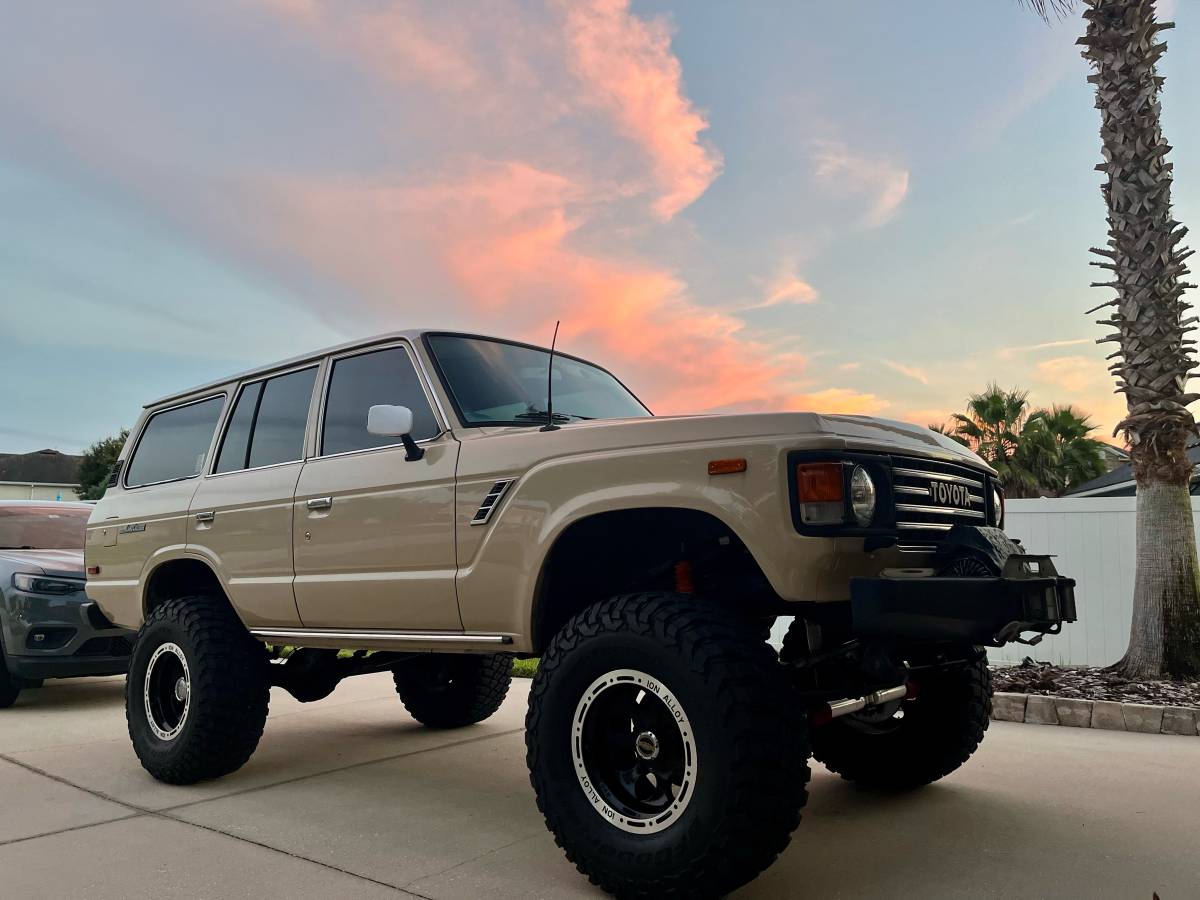 Toyota-land-cruiser-1981-7