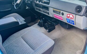 Toyota-land-cruiser-1984-blue-12