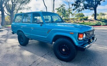 Toyota-land-cruiser-1984-blue